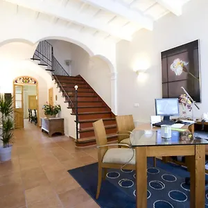 Hotel Es Mercadal Hotel
